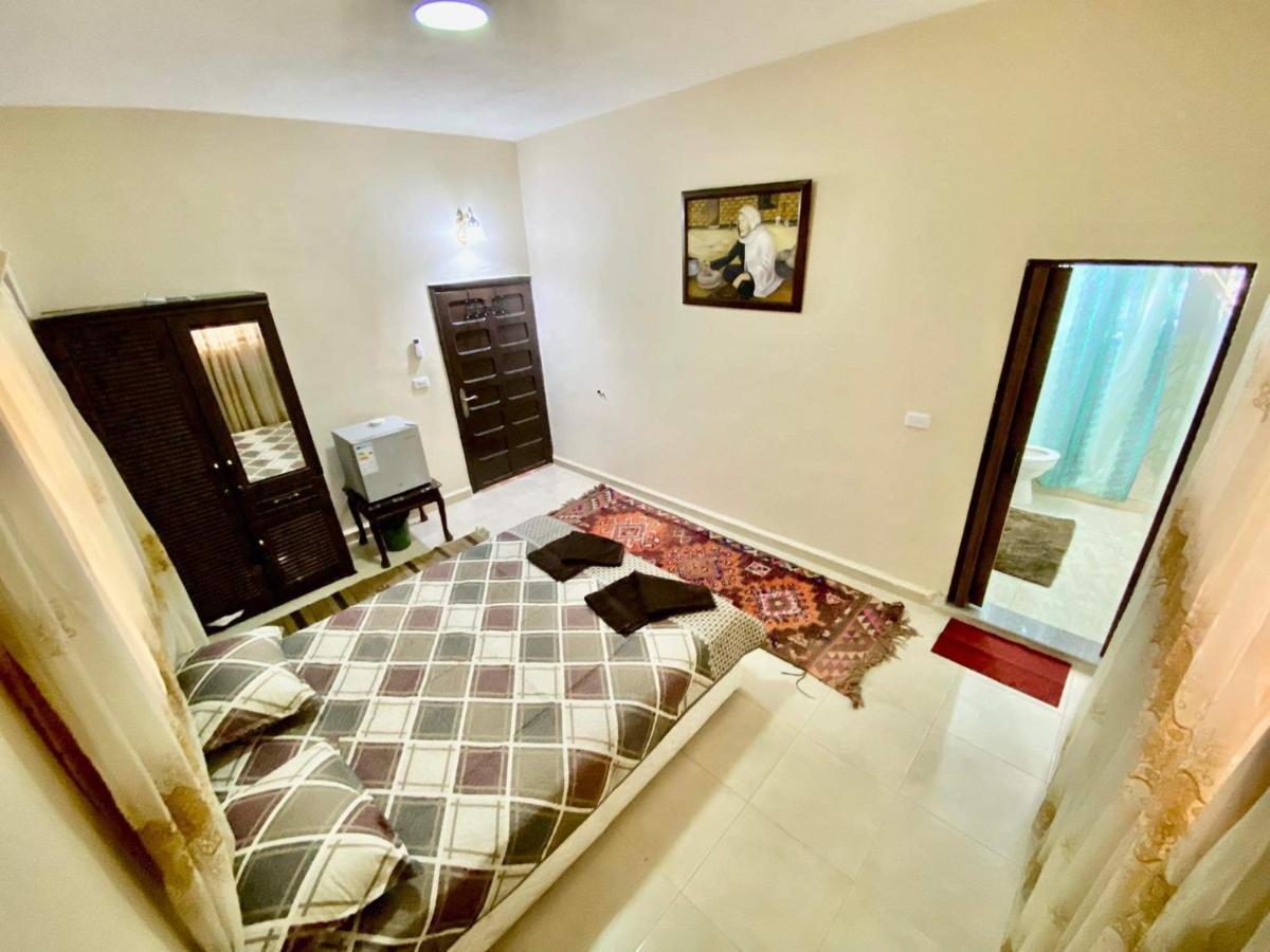 Petra View Flat Hotel Wadi Musa Exterior foto