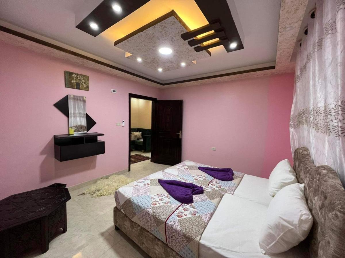 Petra View Flat Hotel Wadi Musa Exterior foto