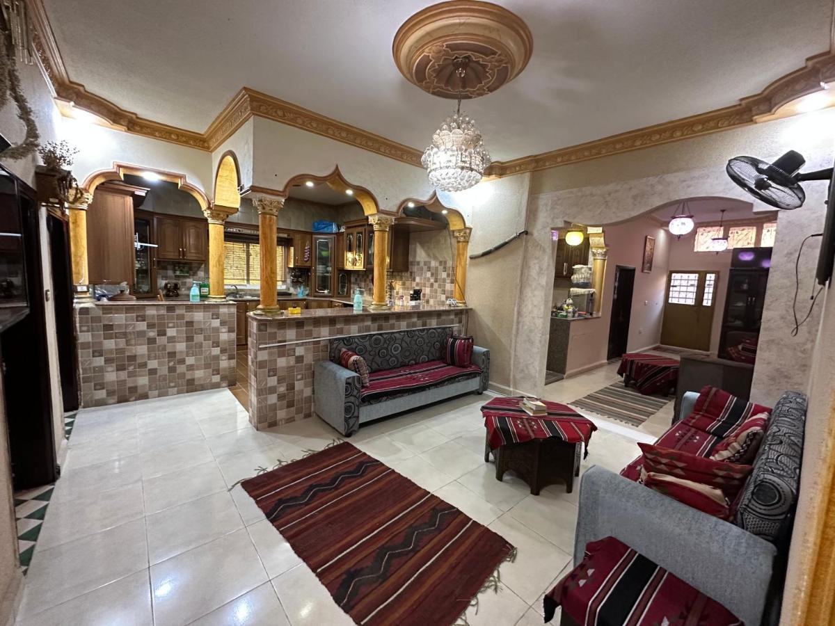 Petra View Flat Hotel Wadi Musa Exterior foto