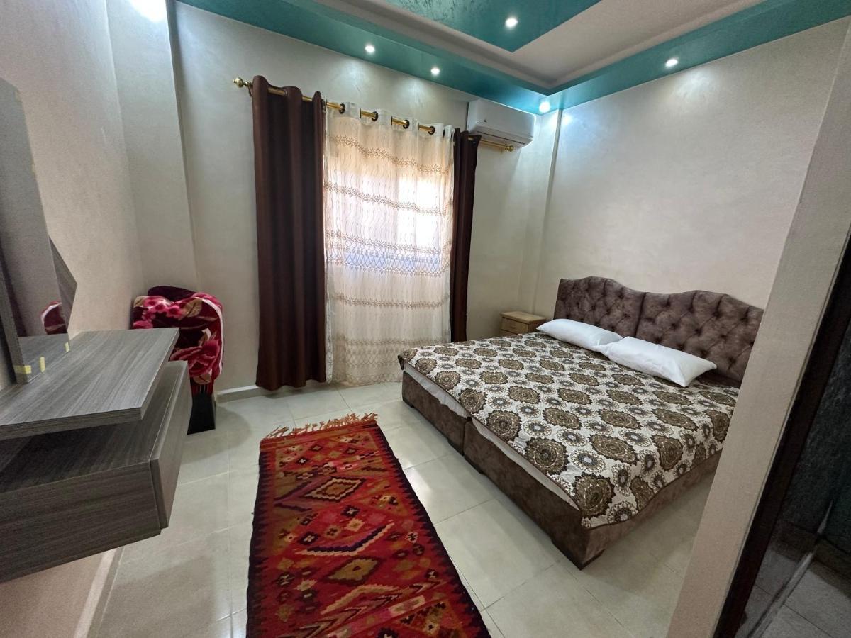 Petra View Flat Hotel Wadi Musa Exterior foto